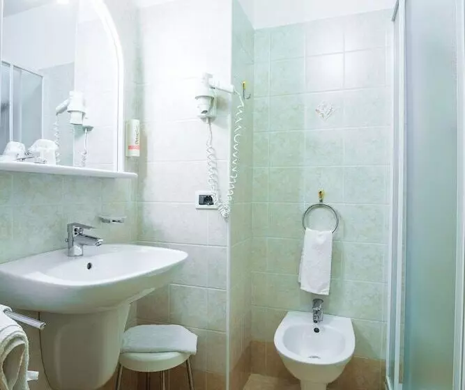 Hotelli Albergo Maggiorina