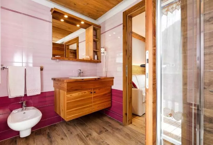 Hotelli Aurora