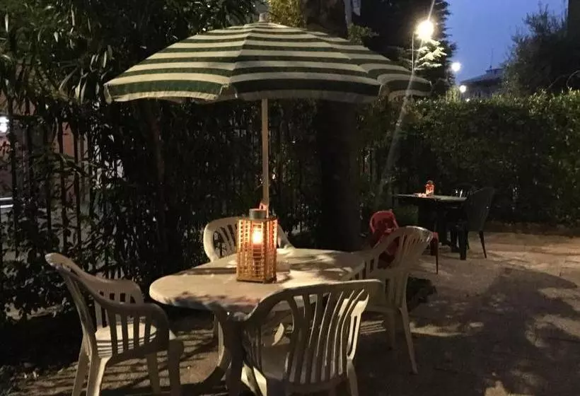 Hotel Brivio