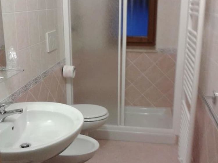 בית מלון כפרי Bucaneve