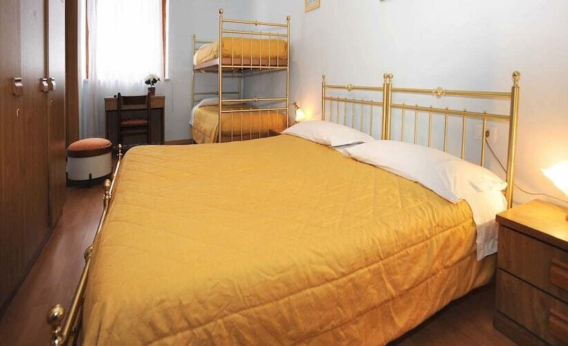 בית מלון כפרי Bucaneve