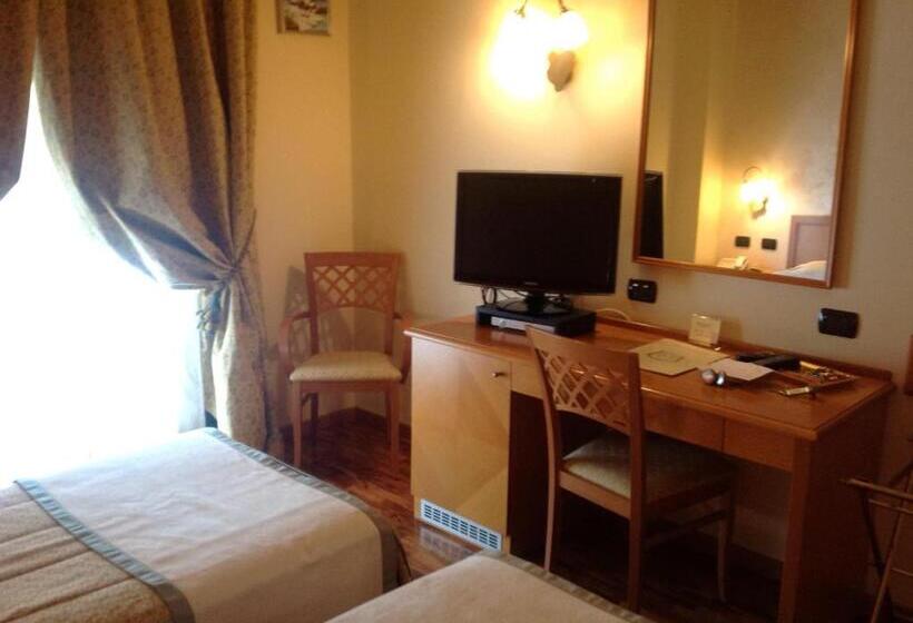 בית מלון כפרי Camoretti