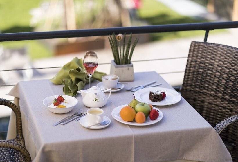 هتل Der Weinmesser