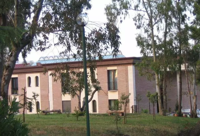 هتل D.g. Garden