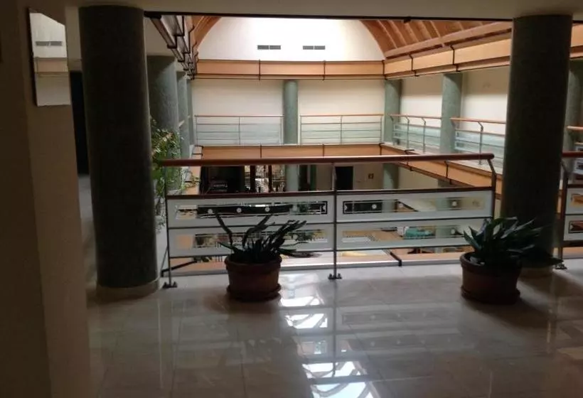 هتل D.g. Garden