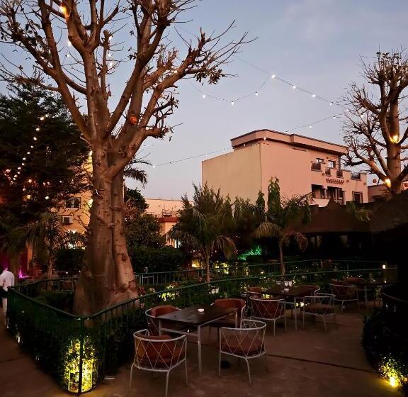 בית מלון כפרי Le Baobab