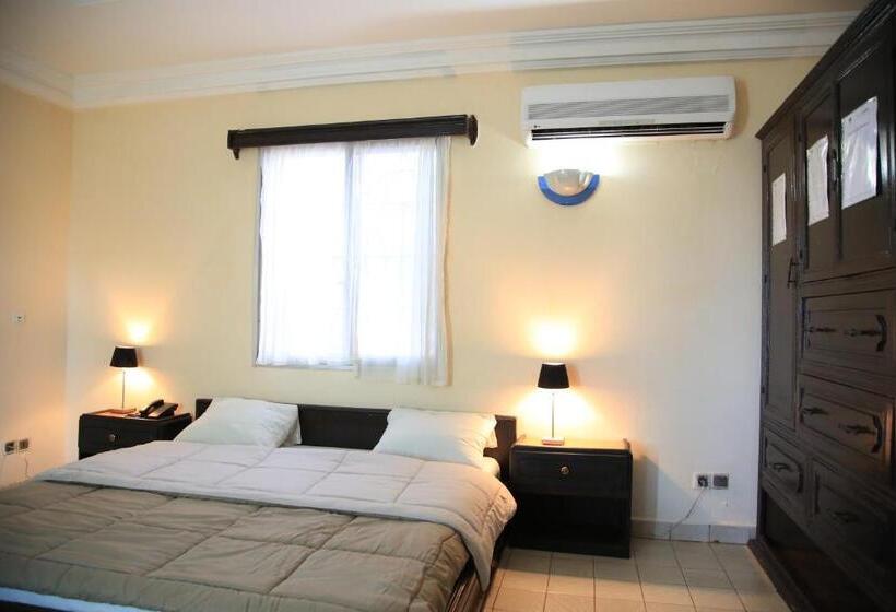 בית מלון כפרי Le Baobab