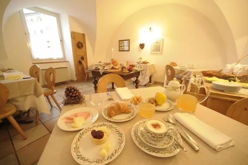 Hotelli Locanda Alpina