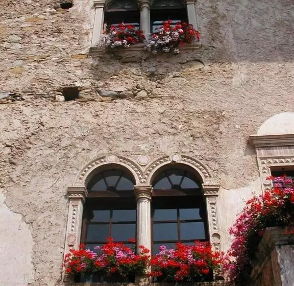 Hotelli Locanda Alpina