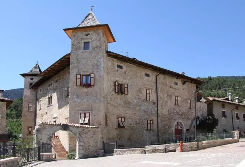 Hotelli Locanda Alpina