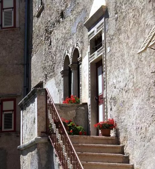 Hotelli Locanda Alpina