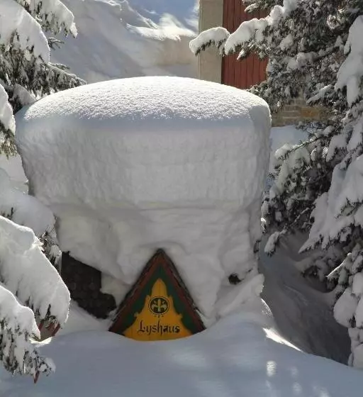 Hotelli Lyshaus