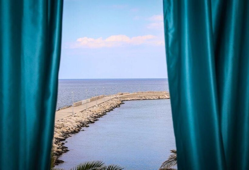 בית מלון כפרי Palazzo Filisio Regia Restaurant