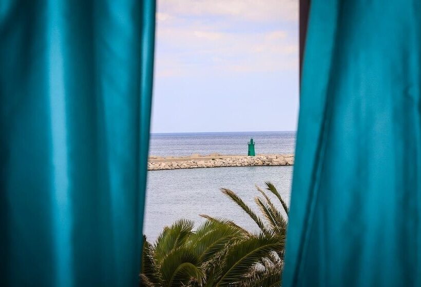 בית מלון כפרי Palazzo Filisio Regia Restaurant