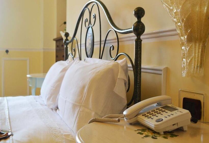 Hotel Palazzo Krataiis