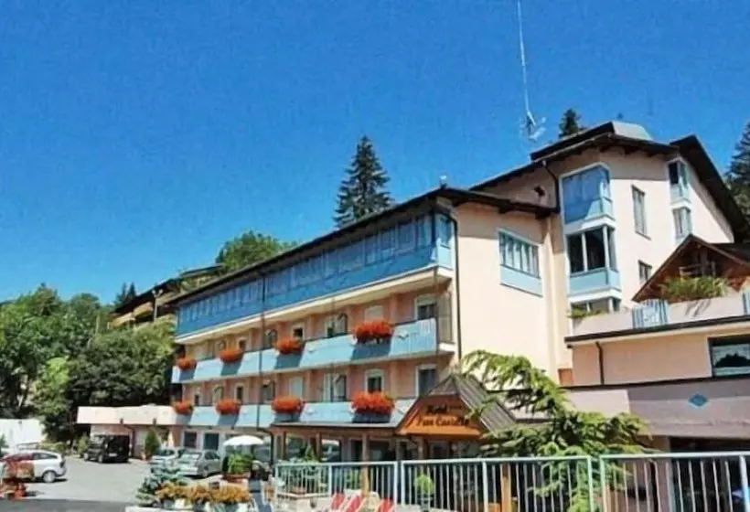 هتل Pian Castello