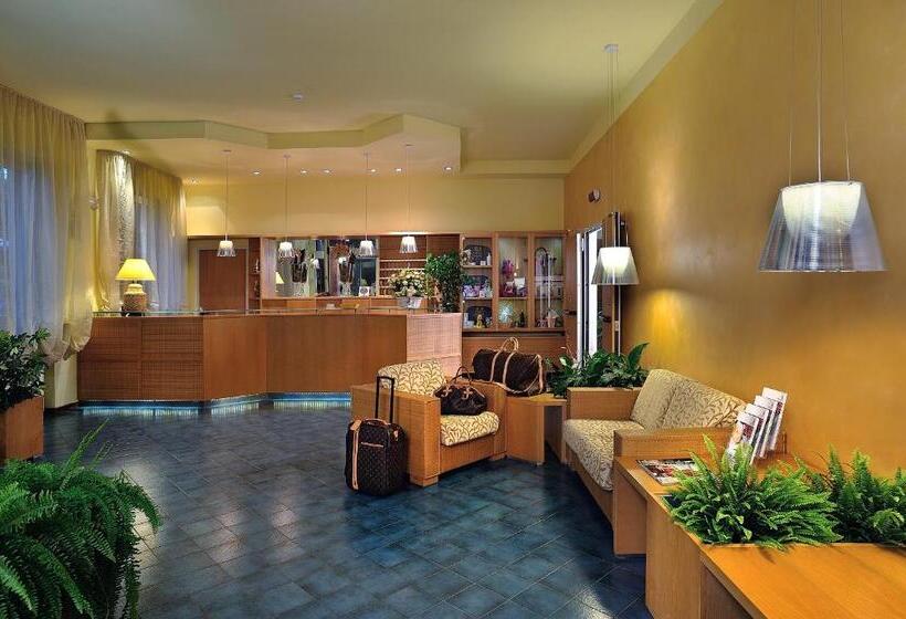 酒店 Raffy Family & Bike