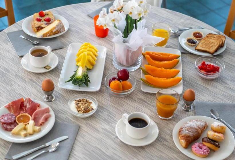 酒店 Raffy Family & Bike