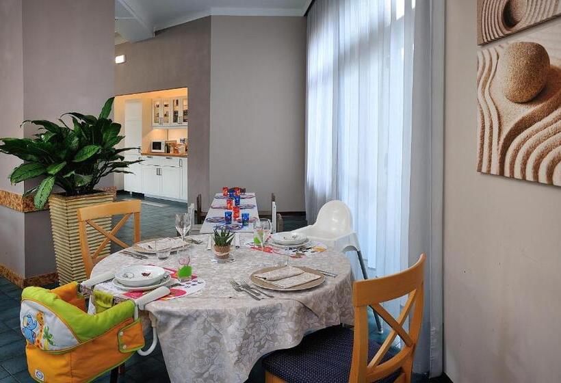 酒店 Raffy Family & Bike