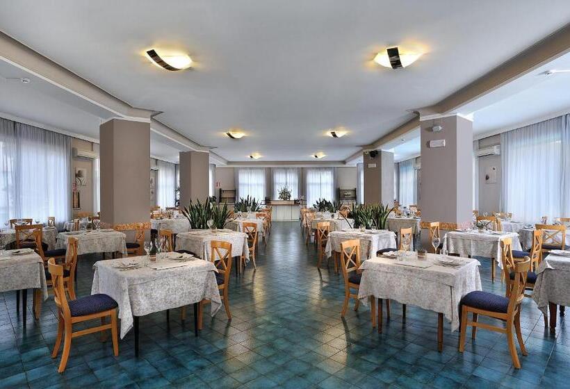 酒店 Raffy Family & Bike