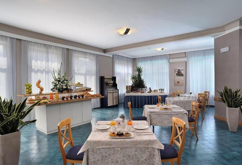 酒店 Raffy Family & Bike