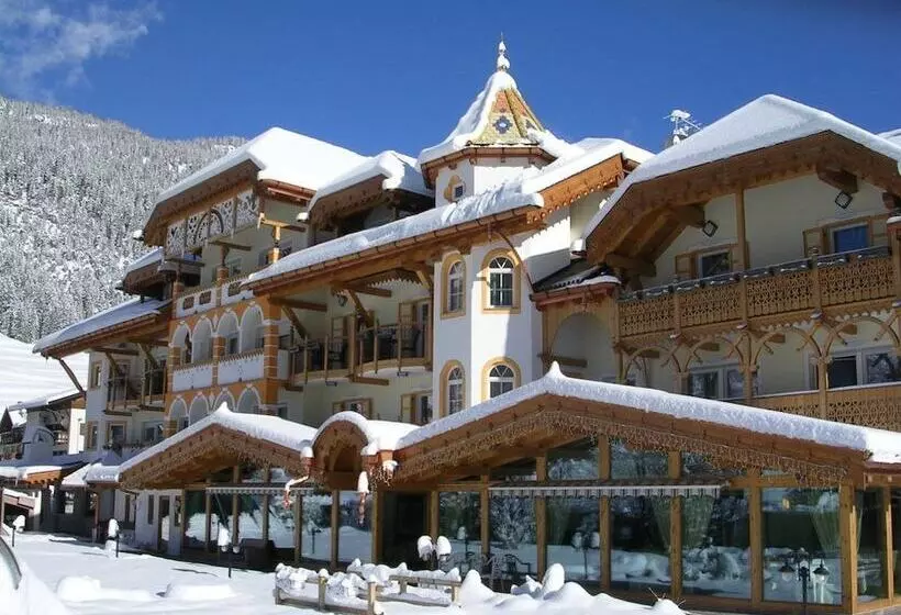 هتل Renè Dolomites Boutique