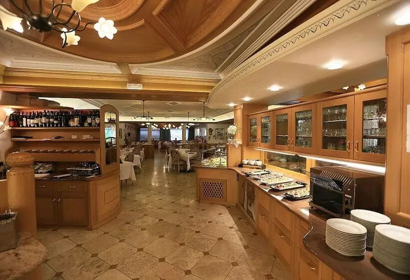 هتل Renè Dolomites Boutique
