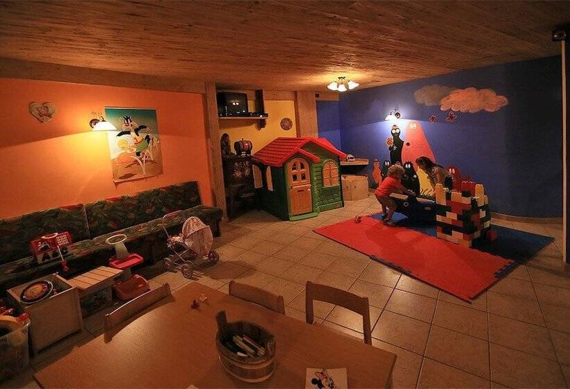 בית מלון כפרי Renè Dolomites Boutique