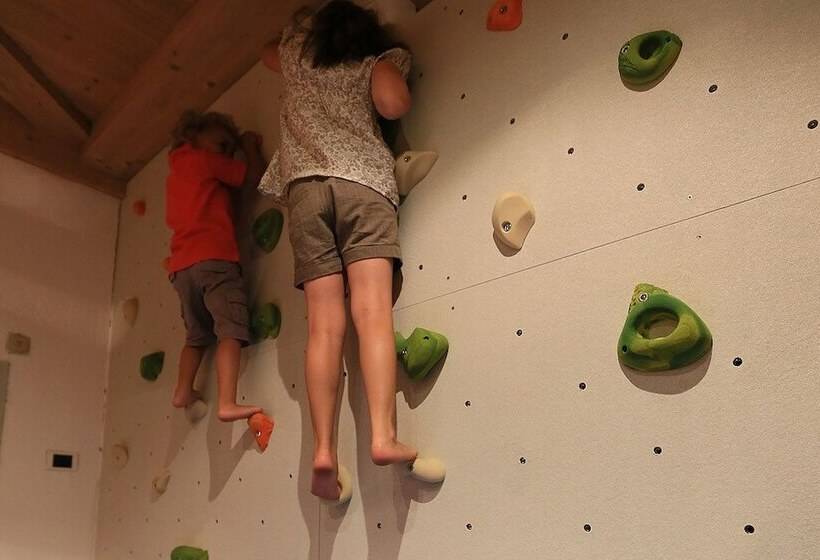 בית מלון כפרי Renè Dolomites Boutique