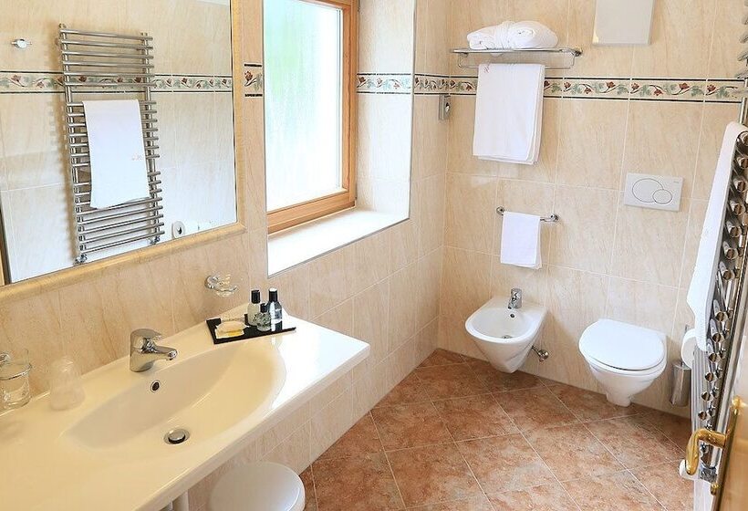 בית מלון כפרי Renè Dolomites Boutique