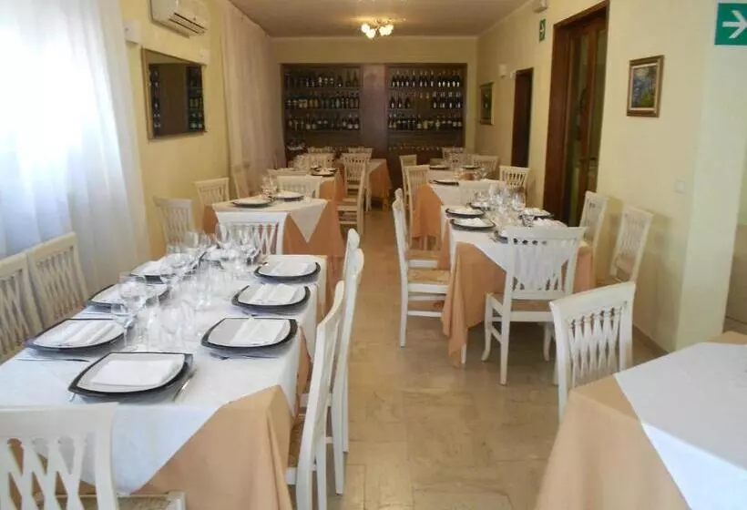 ホテル Ristorante La Terrazza