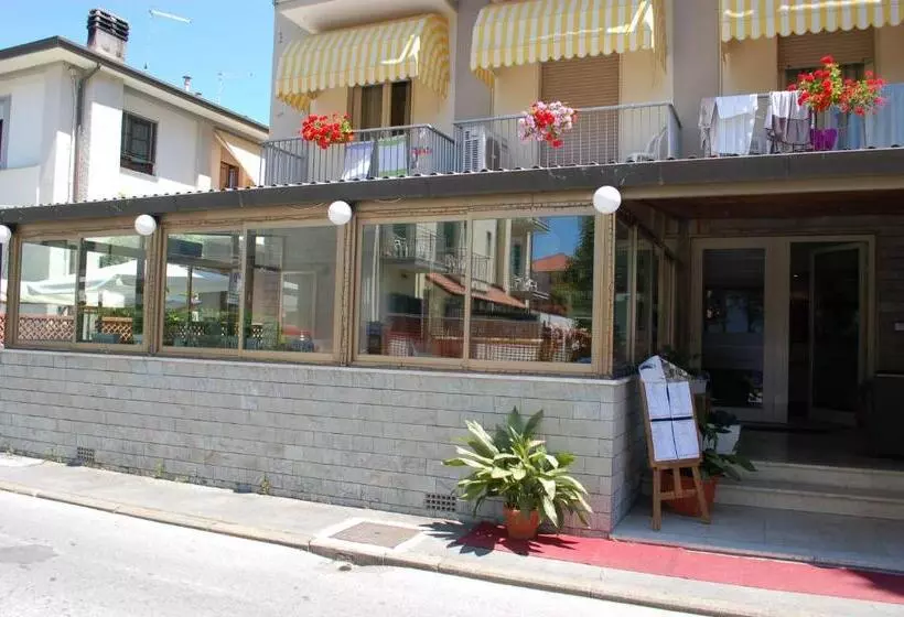 ホテル Ristorante La Terrazza