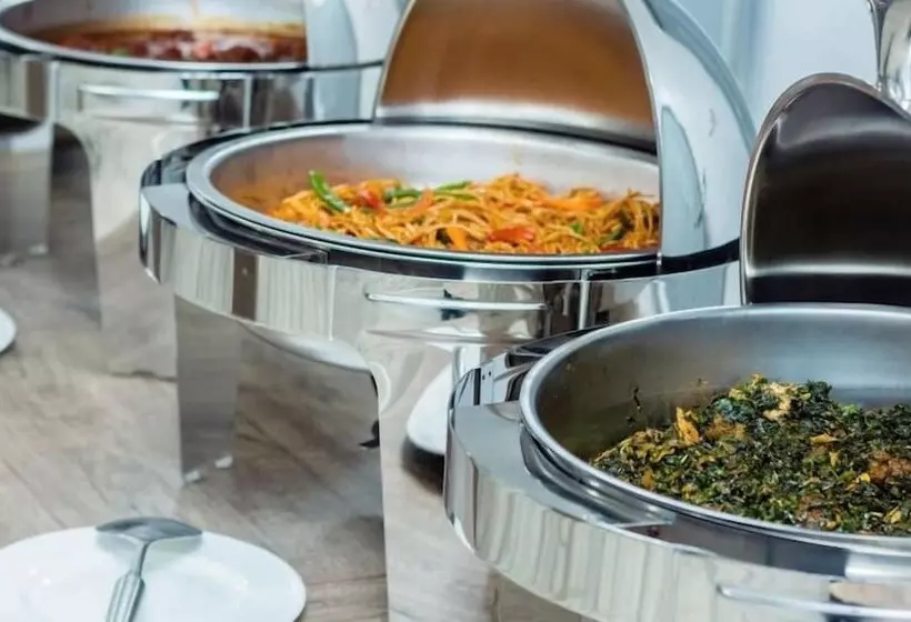 Crownsville Hotel   Airport Road