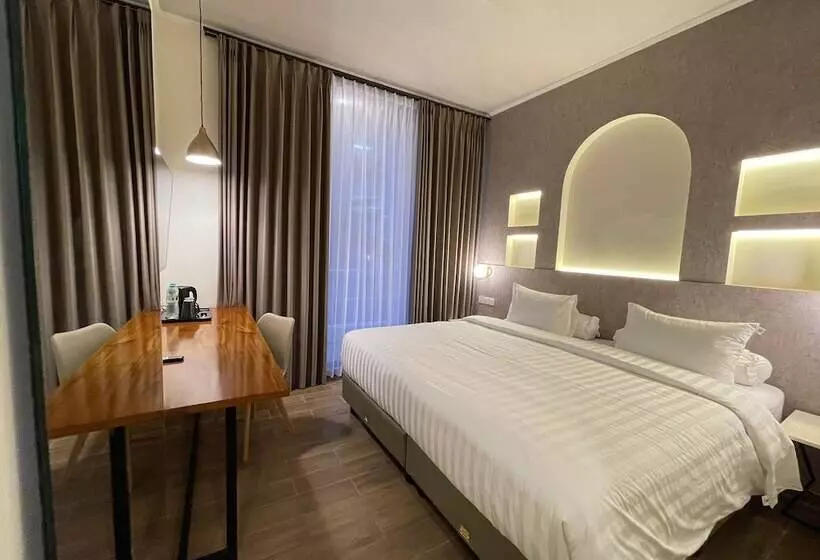 Hotelli Azana Essence Sanggabuana Bogor