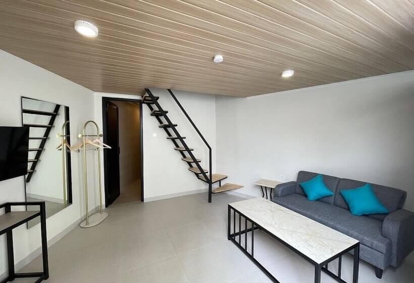 Hotel Azana Essence Sanggabuana Bogor