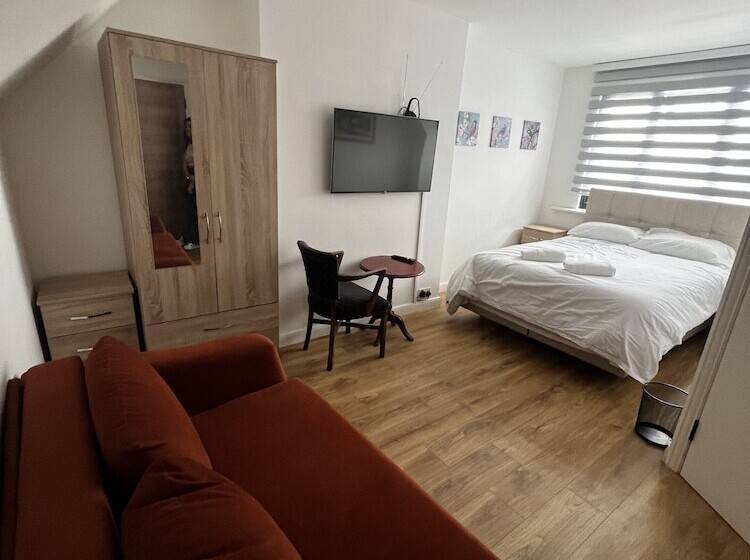 فندق The Barrington