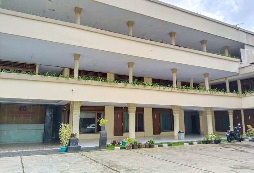 New Gondangdia Powered By Cocotel