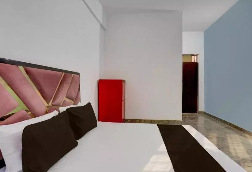 Flagship Triveni Hotel And Restaurant