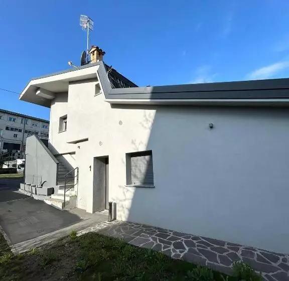 Majatalo Lake Home Apartments