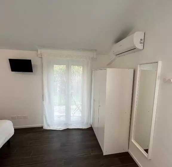 Majatalo Lake Home Apartments