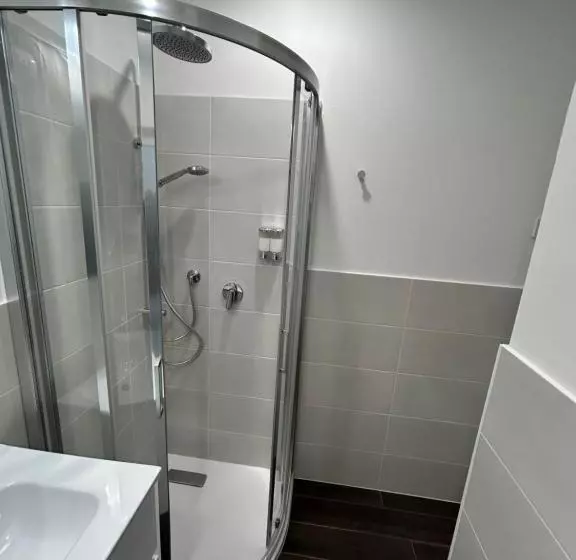 Majatalo Lake Home Apartments