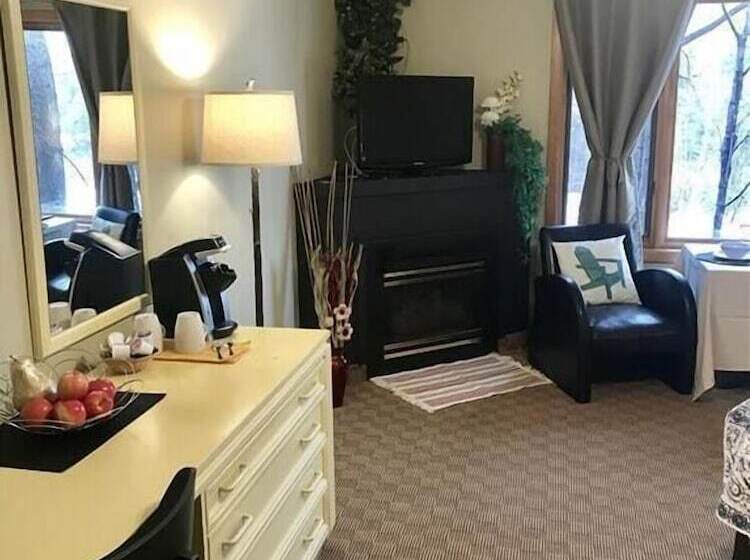 旅馆 Log Cabin Inn