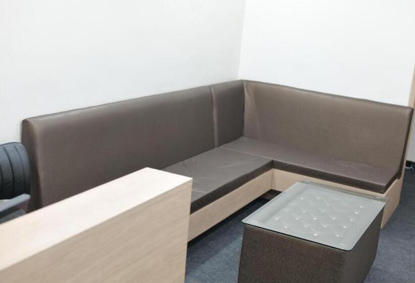 Отель Indralok Inn