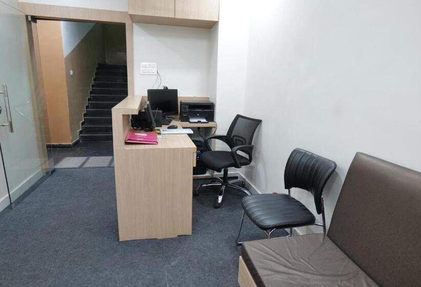 Отель Indralok Inn