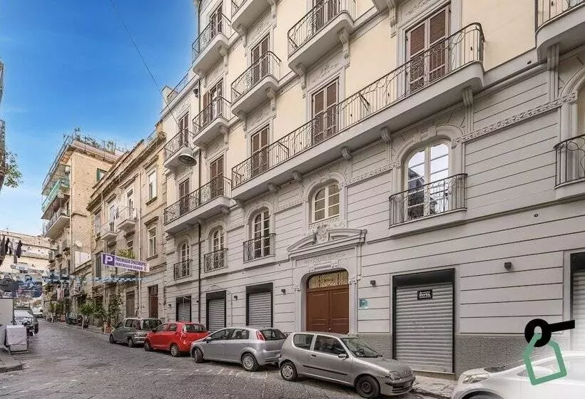 Hotiday Room Collection   Napoli Sant Arcangelo