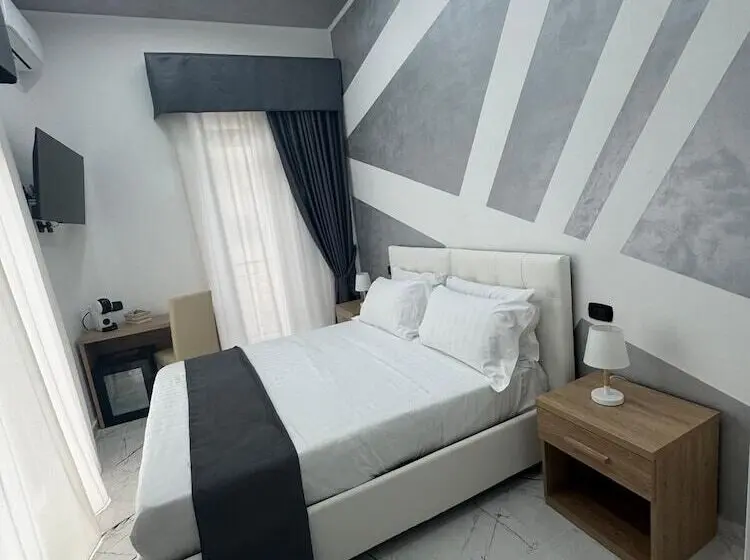 Hotiday Room Collection   Napoli Sant Arcangelo