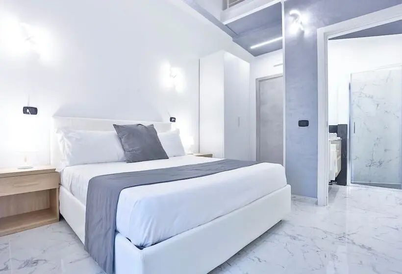 Hotiday Room Collection   Napoli Sant Arcangelo