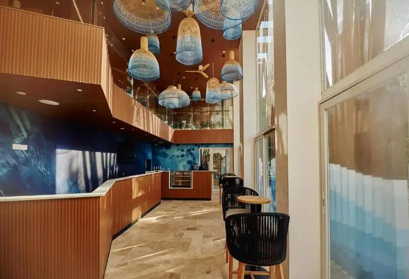 هتل Stone Beach Club