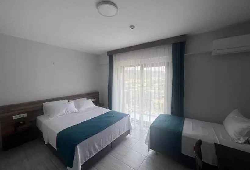 ホテル Troya Park House