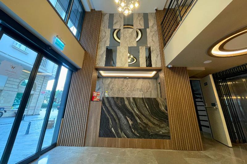 ホテル Woxx